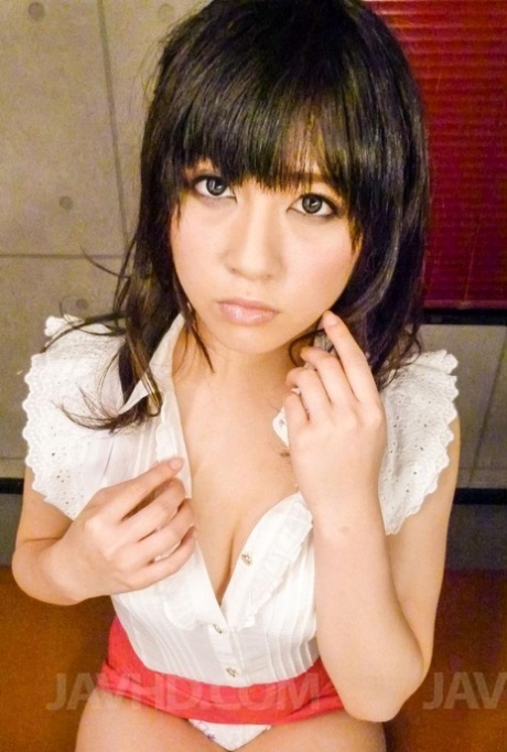 Kyoka Mizusawa model art photo