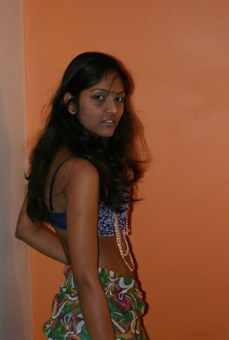 Divya Yogesh erotic model images