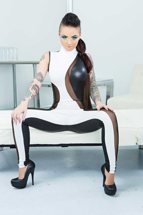 Christy Mack model free image